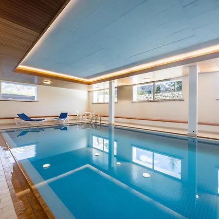 Scenic Alpine Apartment With Pool & Sauna Apartmán Svatý Mořic