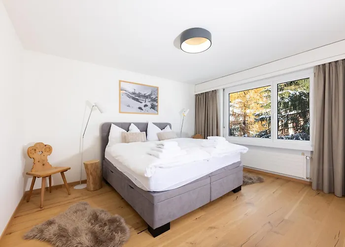 Modern Crossing Facing Piz Rosatsch Apartamento *