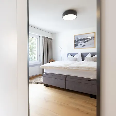 Modern Crossing Facing Piz Rosatsch